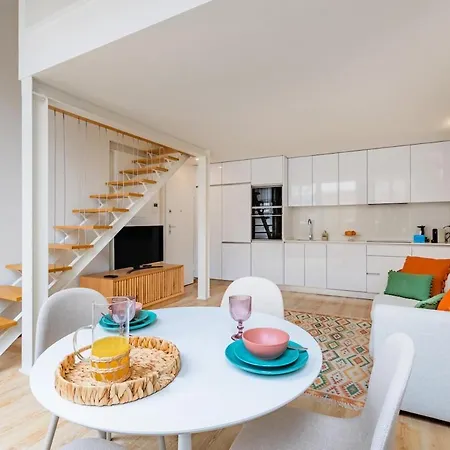 Duque De Saldanha Residences 아파트 *