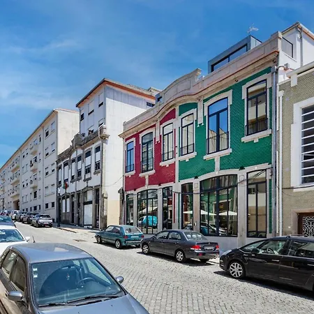 Duque De Saldanha Residences * 포르투