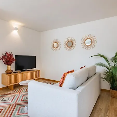Duque De Saldanha Residences 아파트 *