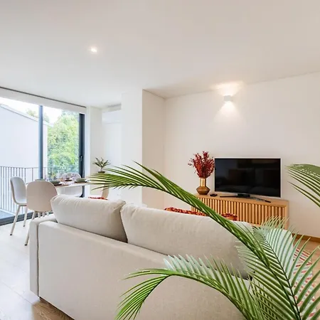 Duque De Saldanha Residences 아파트
