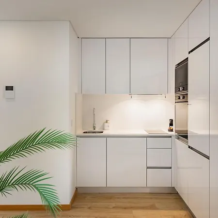 Duque De Saldanha Residences 아파트